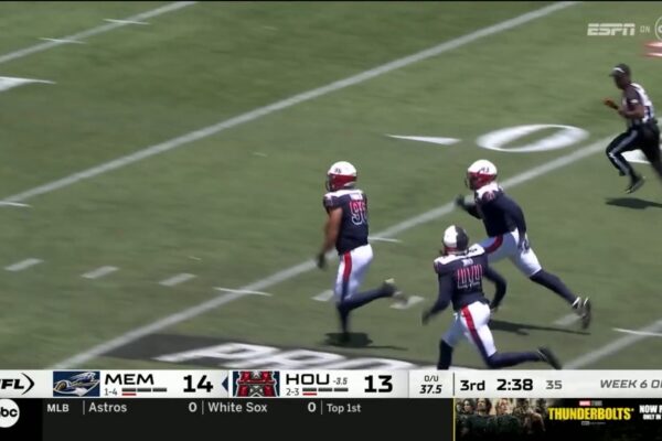 Roughnecks’ T.J. Franklin pulls off a NASTY scoop-and-score TD vs. Showboats … from Fox sports