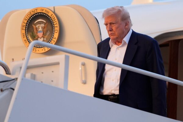 Reports claim Trump will be gifted new Air Force One worth $400m from Qatar royal family … from the Independent Oliver O’Connell