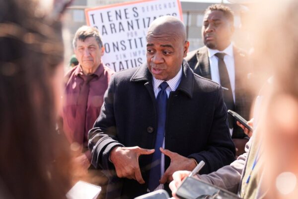 Newark Mayor Ras Baraka set to appear in court on charge of trespassing at immigration facility … from the Independent Mike Catalini