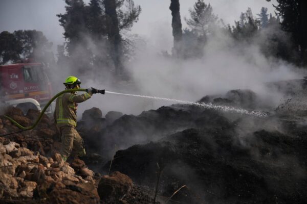 Israel wildfires mapped: Netanyahu declares national emergency as record blaze nears Jerusalem … from the Independent Stuti Mishra