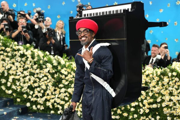 André 3000 Wears a Grand Piano to Met Gala, Drops Surprise Album … from Rolling Stone Charisma Madarang
