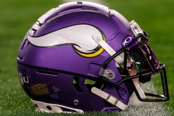 2025 Minnesota Vikings Schedule: Win-loss record prediction and full list of games … from Fox sports