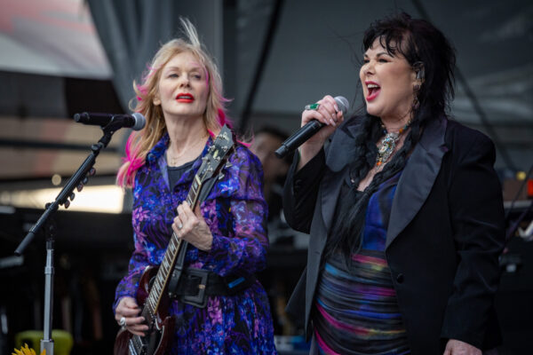 Heart Seek Return of ‘Irreplaceable Instruments’ Stolen From Venue Night Before Tour … from Rolling Stone Daniel Kreps
