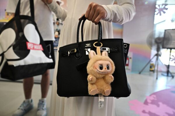 Psychotherapist explains why people are obsessed with Labubu toys right now … from the Independent Amber Raiken