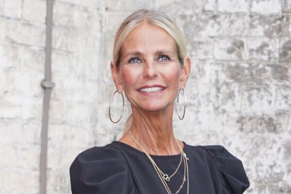 Ulrika Jonsson shares powerful before-and-after photos as she celebrates one year of sobriety … from the Independent Katie Rosseinsky