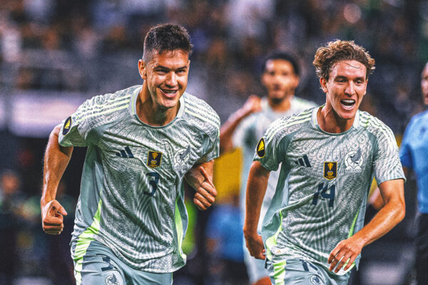 Mexico vs. Costa Rica highlights: El Tri win Group A, Costa Rica to face USA … from Fox sports