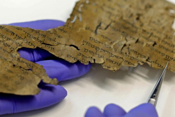 New study rewrites history of the Dead Sea Scrolls … from the Independent Vishwam Sankaran