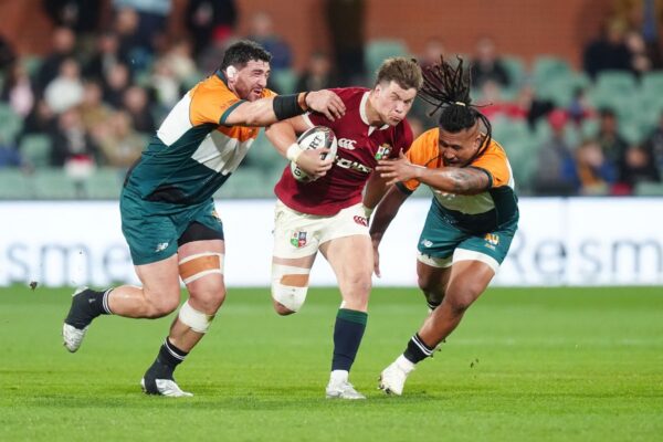 Owen Farrell makes first appearance on Lions tour as Huw Jones lights up victory … from the Independent Duncan Bech