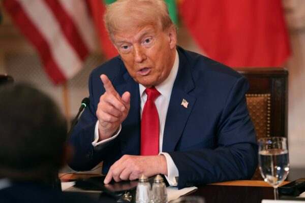 Senior Iranian official claims Tehran could assassinate Trump ‘while he sunbathes in Mar-a-Lago’ … from the Independent Rachel Clun