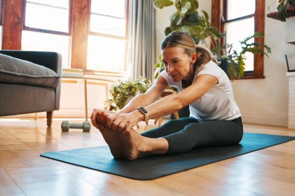These expert-approved five-minute daily workouts can improve flexibility, strength and longevity … from the Independent Harry Bullmore