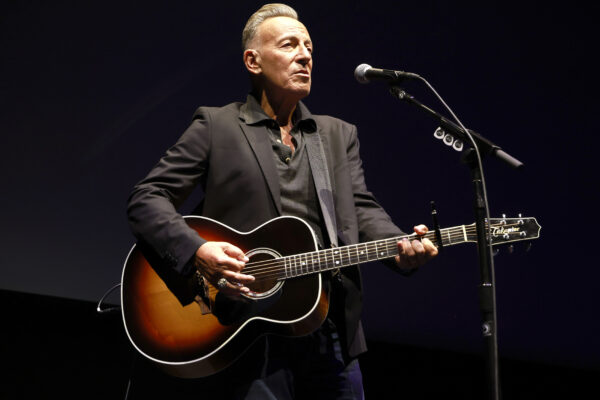 Watch Bruce Springsteen Perform ‘Land of Hope and Dreams’ at New York Film Festival … from Rolling Stone Emily Zemler