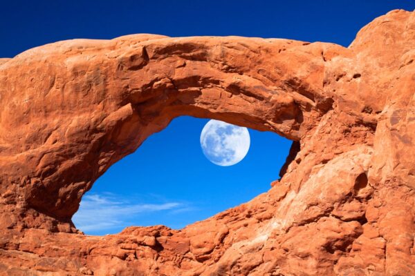 The Best National Parks for Viewing the Upcoming Corn Moon from Outside magazine Emilee Coblentz