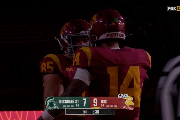 Jayden Maiava rushes for 15-yard TD, giving USC lead over Michigan State … from Fox sports
