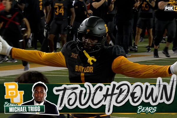 Baylor’s Sawyer Robertson connects with Michael Trigg for 33-yard TD, tying game against Arizona State … from Fox sports