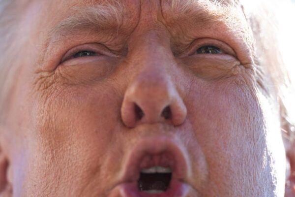 As Troops Invade Chicago, Trump Threatens to Jail the Mayor and Governor … from Mother Jones Julianne McShane