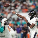 Lamar Jackson returns with four touchdown passes in Baltimore Ravens win … from the Independent Pa Sport Staff