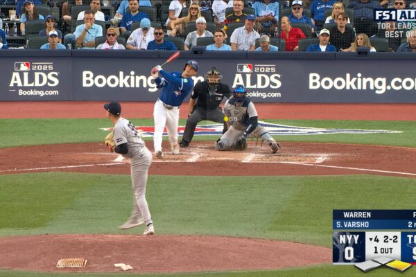 Daulton Varsho’s two-run home run widens Blue Jays’ lead over Yankees … from Fox sports