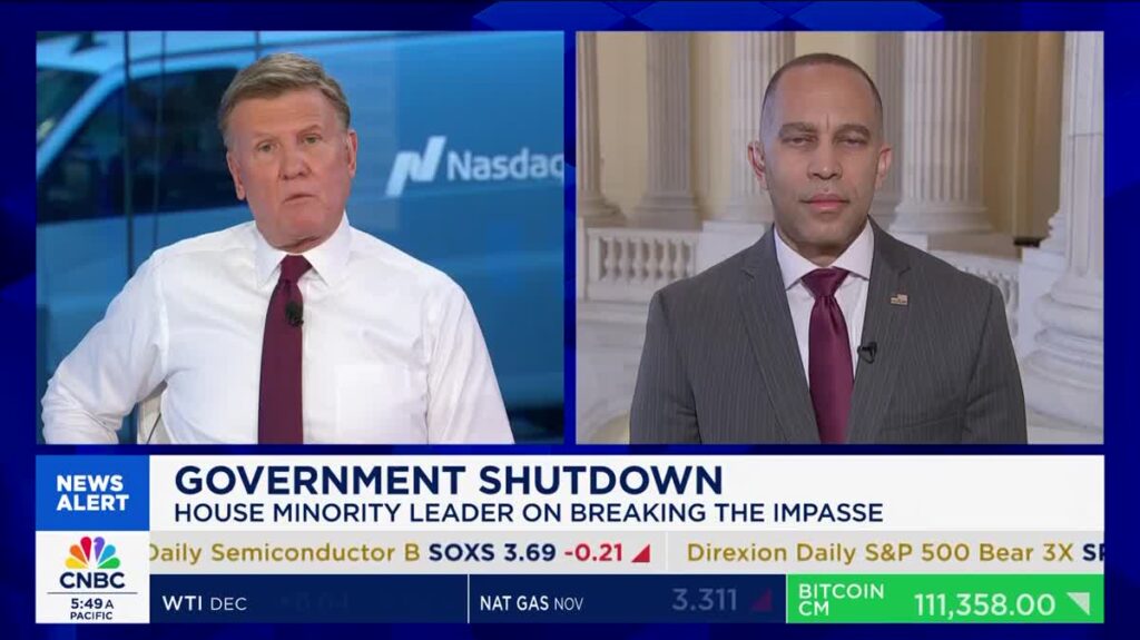 Hakeem Jeffries Does A Good Job Blasting Trump On CNBC … from Crooks & Liars John Amato