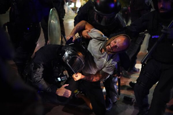Clashes in Barcelona as pro-Palestine protest turns violent … from the Independent Noopur Jambhekar