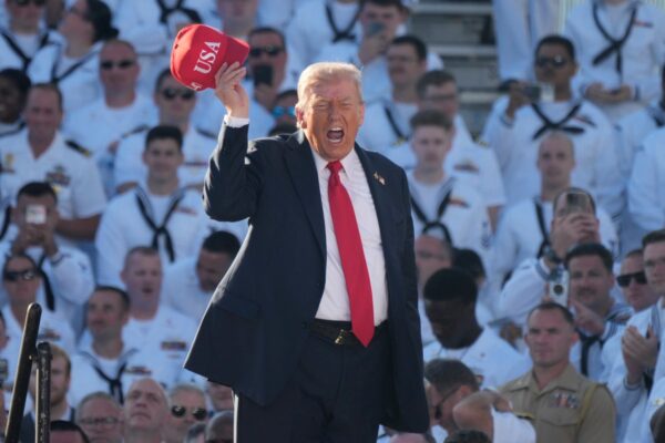 Trump sets date for UFC fight at the White House – his 80th birthday … from the Independent Owen Scott