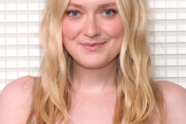Dakota Fanning laments men’s behaviour on dating apps: ‘Dude, save it please’ … from the Independent Ellie Harrison