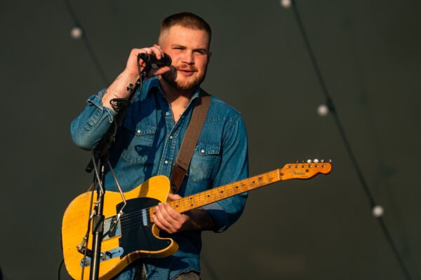 Zach Bryan Clarifies ‘New’ ICE Song: ‘I’m on Neither of These Radical Sides’ … from Rolling Stone Joseph Hudak