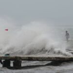 British tourist bracing for Hurricane Melissa describes ‘unprecedented’ scenes … from the Independent Holly Patrick