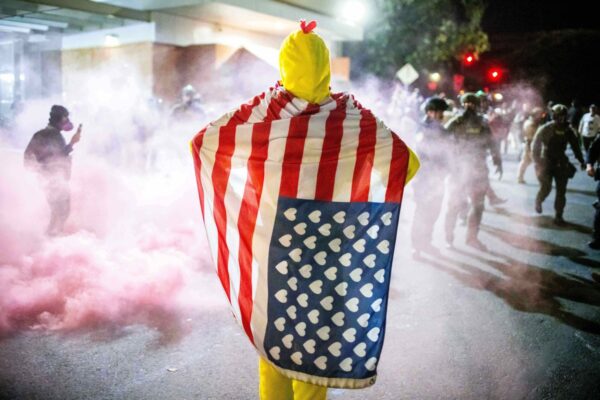 Trump-appointed judge blocks White House order to send 300 troops to Portland as protestors clash with cops … from the Independent Joe Sommerlad