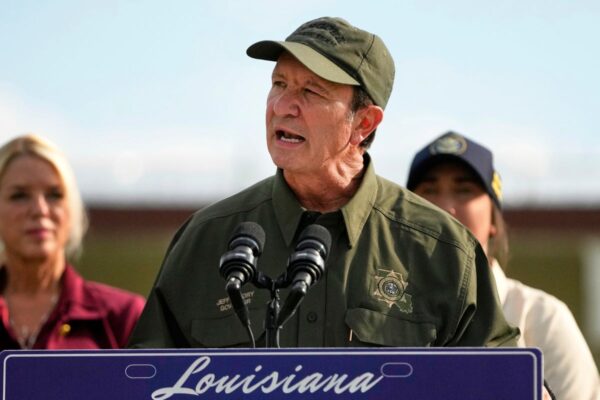 ACLU says ICE is unlawfully punishing immigrants at a notorious Louisiana detention center … from the Independent Jim Mustian and Sara Cline