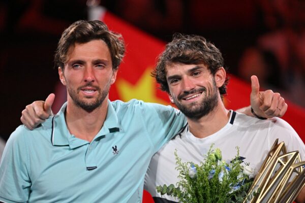 Cousins, tears and a Cinderella story for the ages at the Shanghai Masters … from the Independent Jamie Braidwood