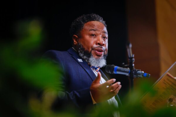 Georgia school chief indicted for alleged kickback scheme in Illinois school district … from the Independent Jeff Amy