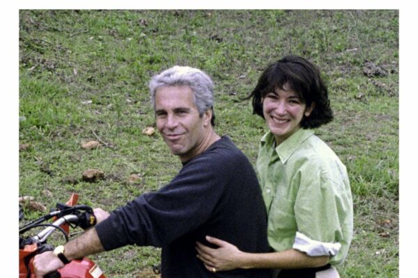Two banks face new lawsuit alleging they did not report suspicious activity of convicted sex offender Jeffrey Epstein … from the Independent Io Dodds