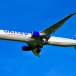 United Airlines flight forced to turn back after passenger loses laptop … from the Independent Natalie Wilson