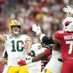DraftKings Promo for Sunday Night Football: Bet $5, Get $300 on Steelers-Packers … from Fox sports