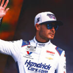 Does Kyle Larson’s Past Cup Title Make Him Favorite at Phoenix? … from Fox sports