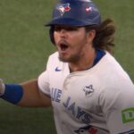 Addison Barger CRUSHES A GRAND SLAM to put Blue Jays up 9-2 over Dodgers in Game 1 of World Series … from Fox sports