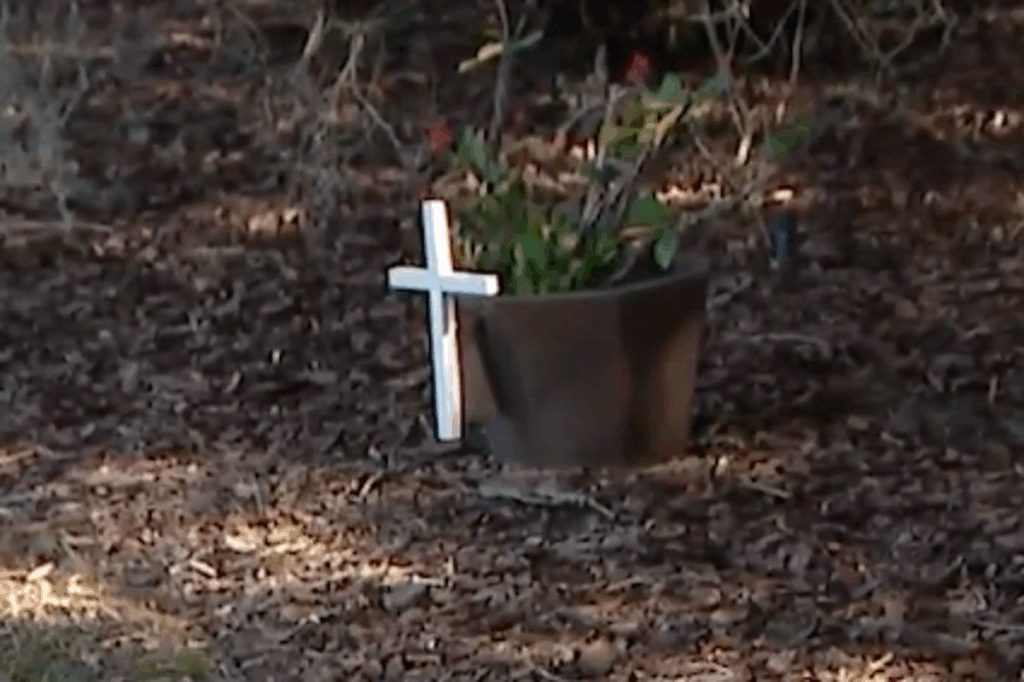 Five-year fight between homeowner and HOA over 12-inch tall cross ends with $70,000 settlement … from the Independent Isabel Keane