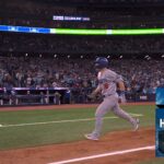 Dodgers’ Will Smith Launches GO-AHEAD HOME RUN in 11th Inning vs. Blue Jays … from Fox sports