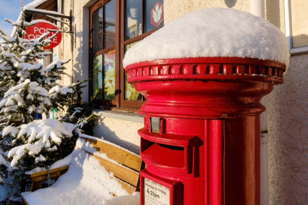 Post Office issues Christmas warning as busiest day revealed … from the Independent Albert Toth
