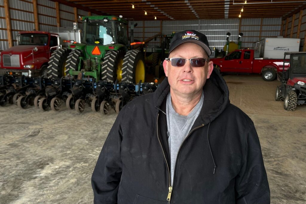 Trump wants to keep farmers happy with cash. They’re still worried about the future … from the Independent Josh Funk and Mark Vancleave