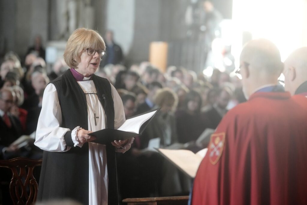 Moment first female Archbishop of Canterbury is heckled during confirmation … from the Independent Holly Bishop