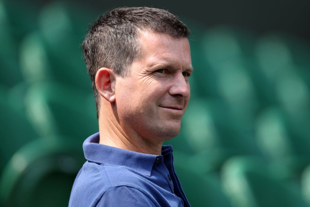 Tim Henman backs idea of padel courts at Wimbledon … from the Independent Eleanor Crooks